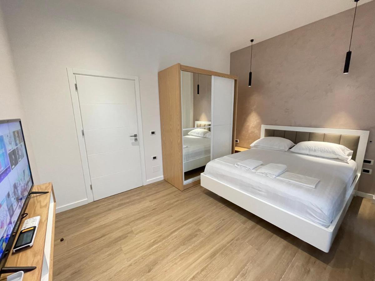 Arial Trinity Suites Vlore Exterior photo