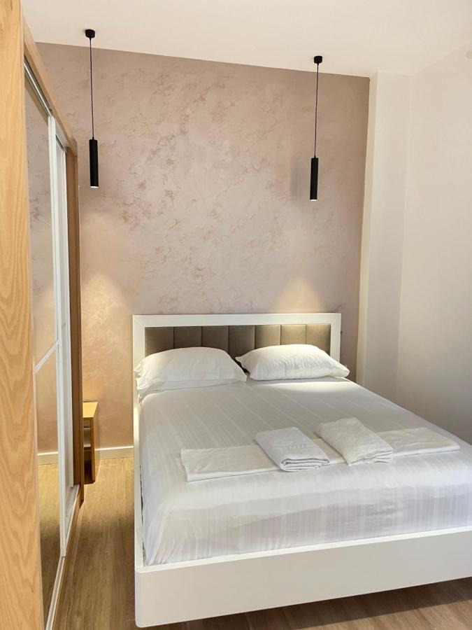 Arial Trinity Suites Vlore Exterior photo