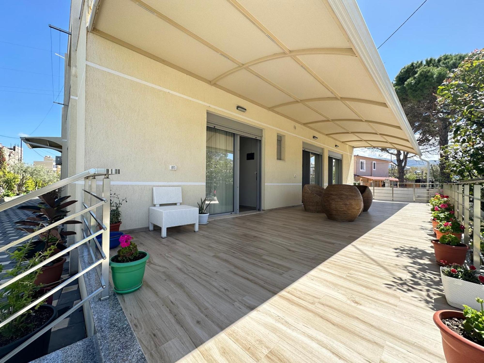 Arial Trinity Suites Vlore Exterior photo